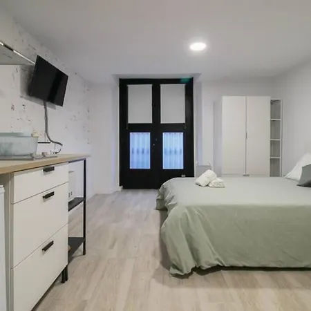 Apartamento Estudio En El Centro De *